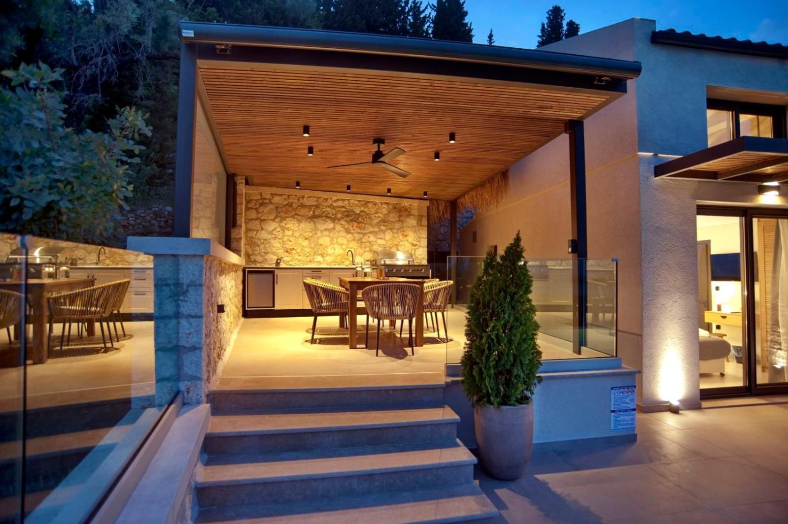 Smirties Villa Nydri (Lefkada)