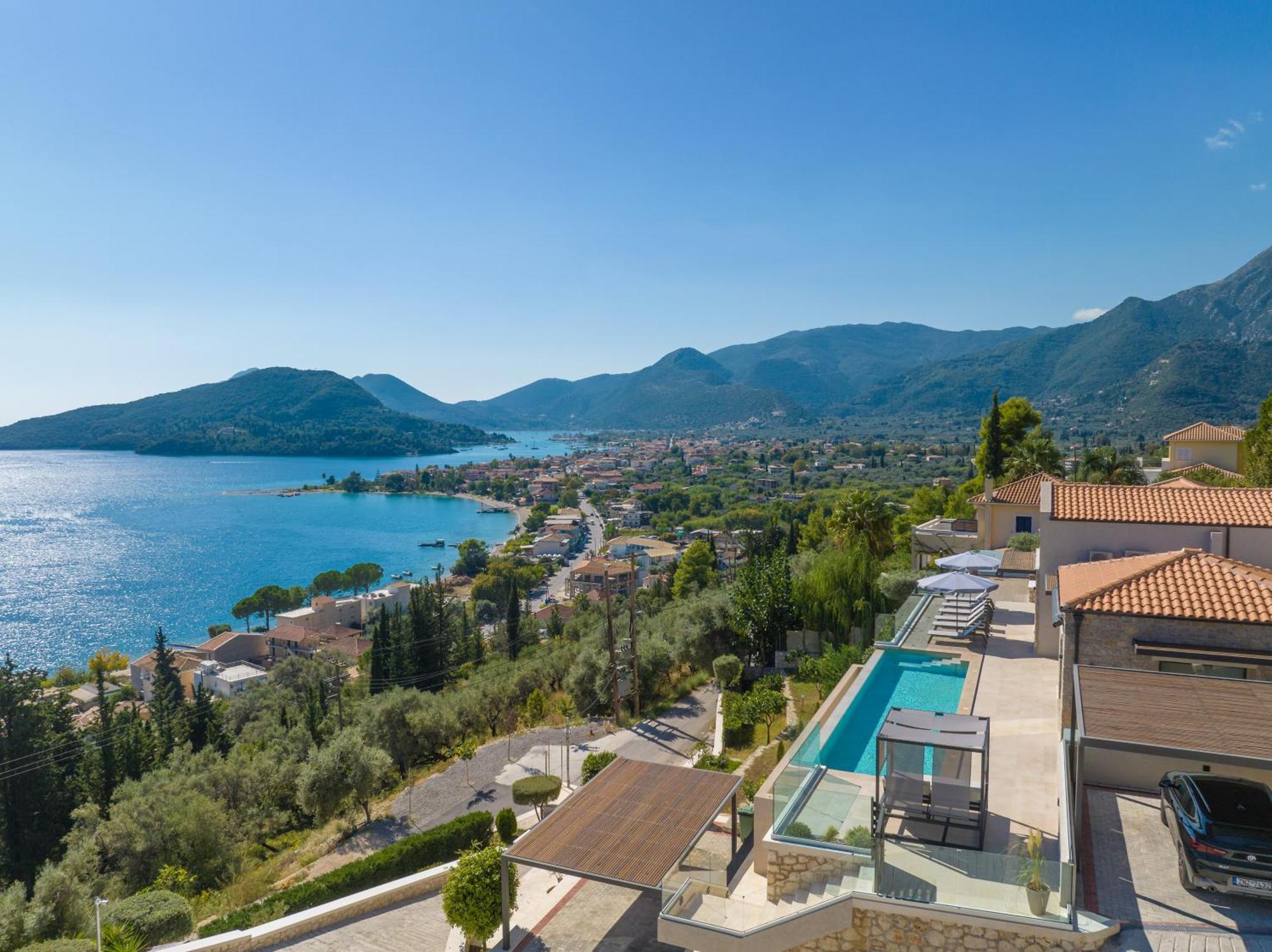 Smirties Villa Nydri (Lefkada)